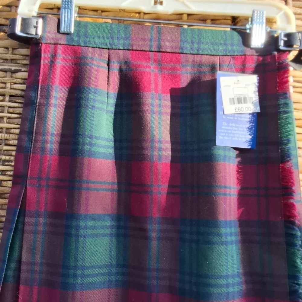 James Pringle Weavers True Tartan Wool Blend Skirt/ Kilt 10 NWT